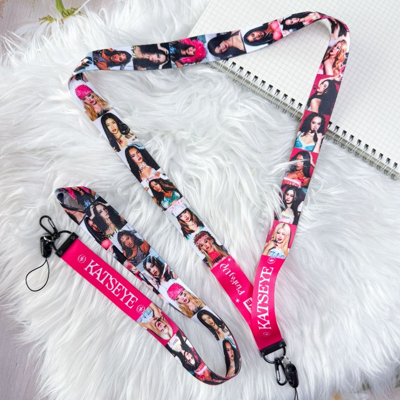 KATSEYE Anime Perifere telefoo - Anime Merchandise Bag recensie en prijs